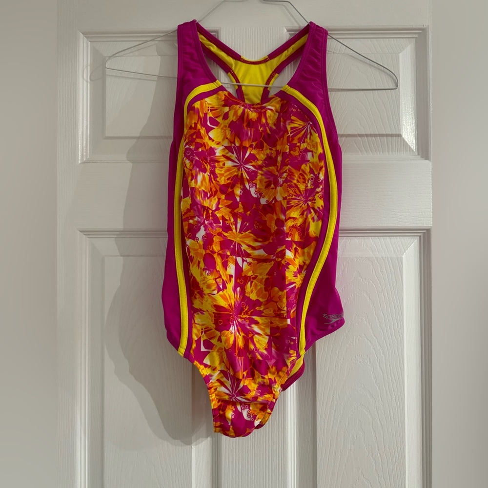 NWOT Speedo Swim Suit